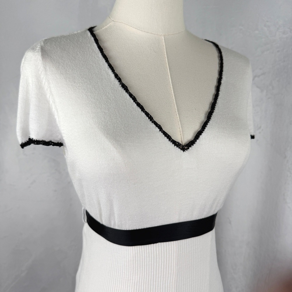 French Girl Balletcore Indie Sleaze Ribbed V Neck Goth Top‎ Coquette Size Small - Picture 2 of 6